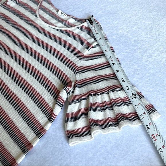 Pleione Sz XL Striped Top Short Bell Sleeve Ruffle - Picture 4 of 8